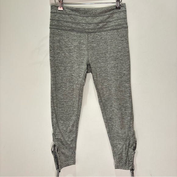 FP Movement by Free People Pants - Free People Movement Cropped Leggings Size Medium B93